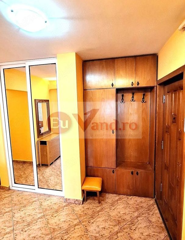 De inchiriat apartament  renovat cu 3 camereTiglina 3, 500 E - foto 4