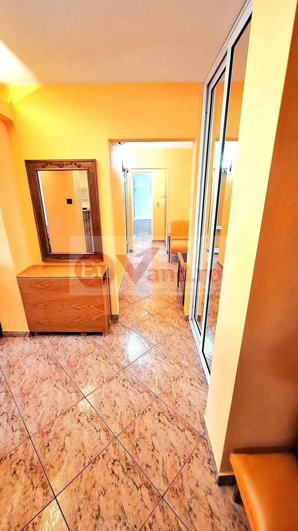 De inchiriat apartament  renovat cu 3 camereTiglina 3, 500 E - foto 5