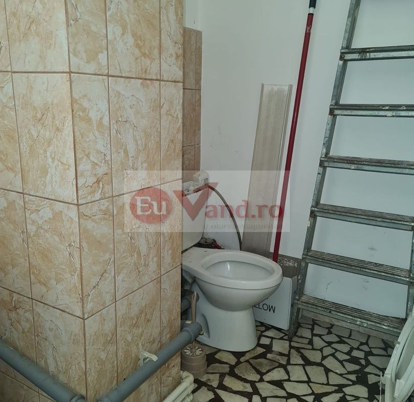 De vanzare spatiu comercial cu 4 camere, Port, 85.000 euro - foto 6