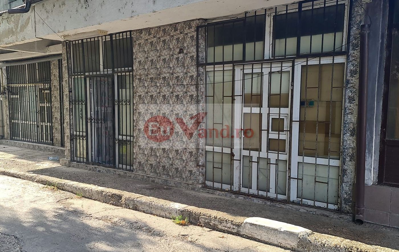 De vanzare spatiu comercial cu 4 camere, Port, 85.000 euro - foto 8