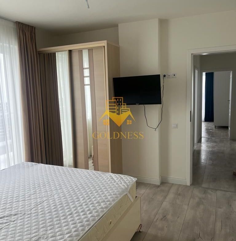 Penthouse 4 camere, Modern, Parcare, AC,  Zona VIVO, BMW, Avram Iancu - foto 6
