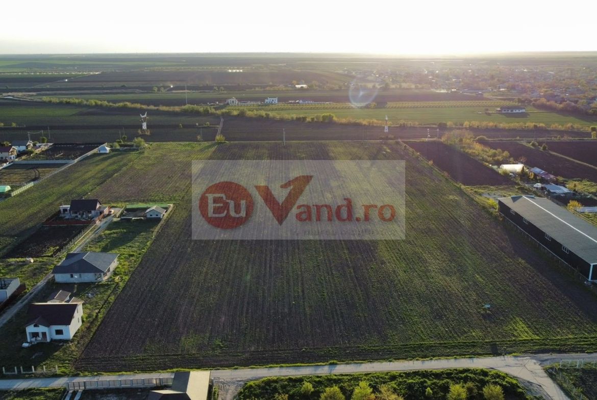 De vanzare teren intravilan cartier Maloo, Vanatori, 25E/mp - foto 2