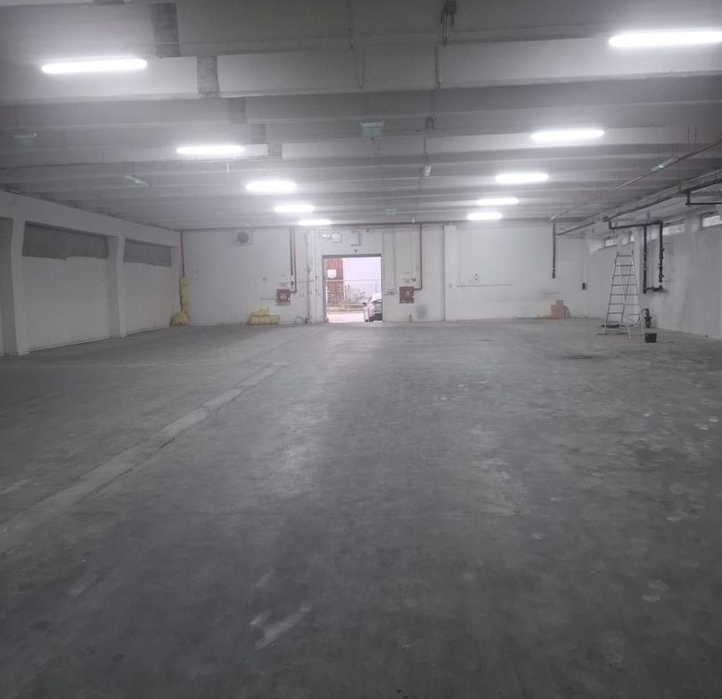 Chirie- Bragadiru-Spatiul Comercial /Depozit/Autorizat ISU 6 euro m - foto 2