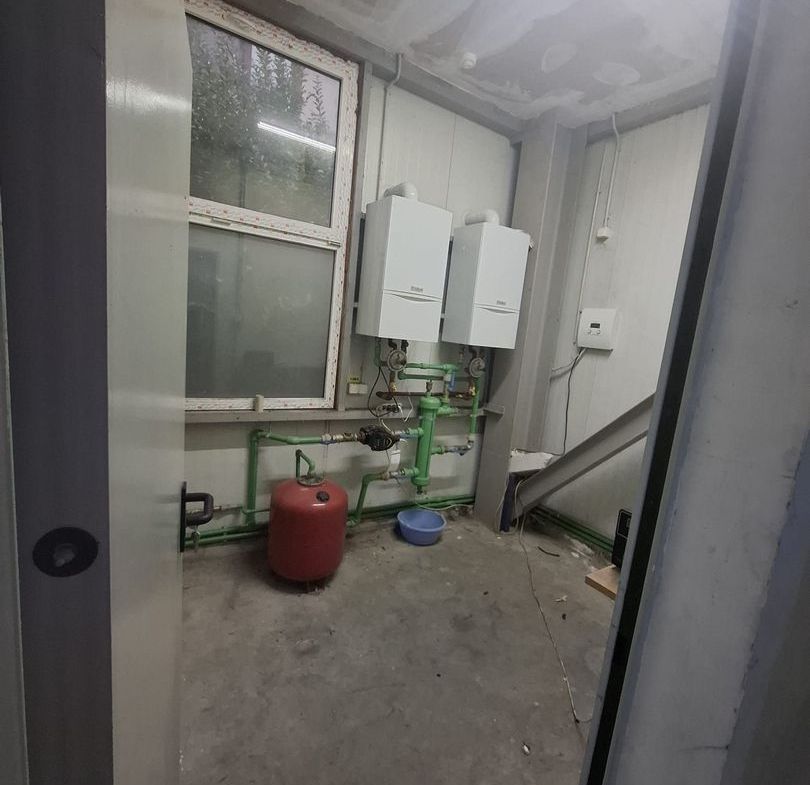 Chirie- Bragadiru-Spatiul Comercial /Depozit/Autorizat ISU 6 euro m - foto 3