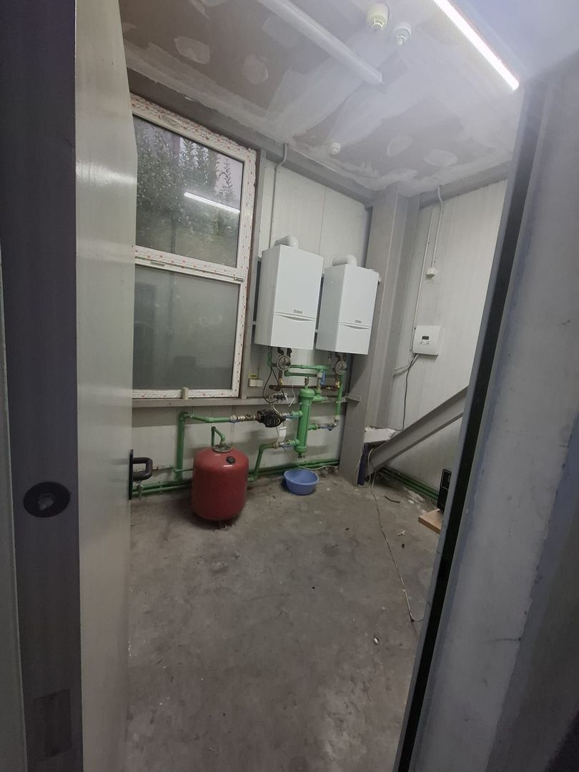 Chirie- Bragadiru-Spatiul Comercial /Depozit/Autorizat ISU 6 euro m - foto 3