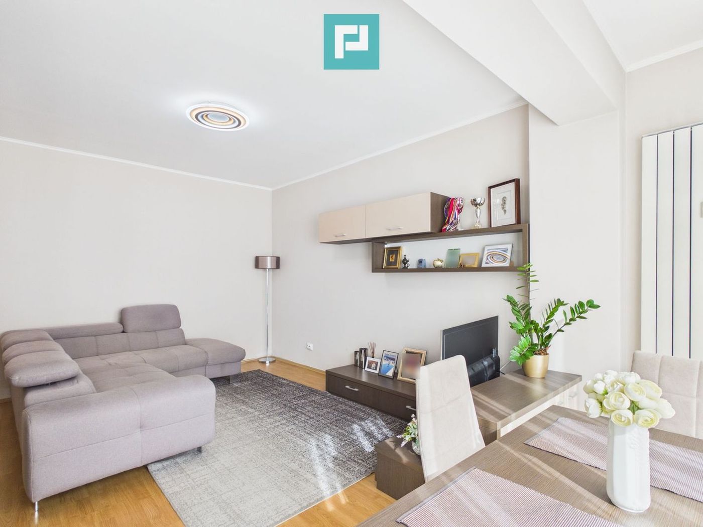Apartament de vânzare Nufărul Oradea, 65 mp - foto 2