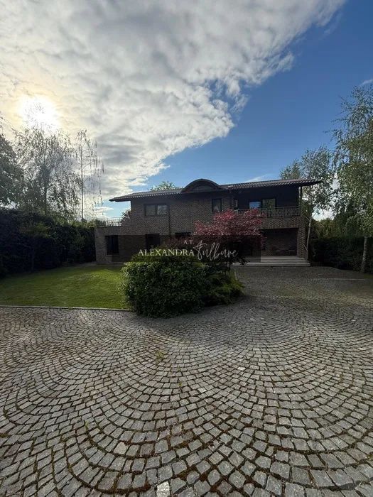 Casa individuala 7 camere l 310 mp utili l garaj l Faget - foto 4