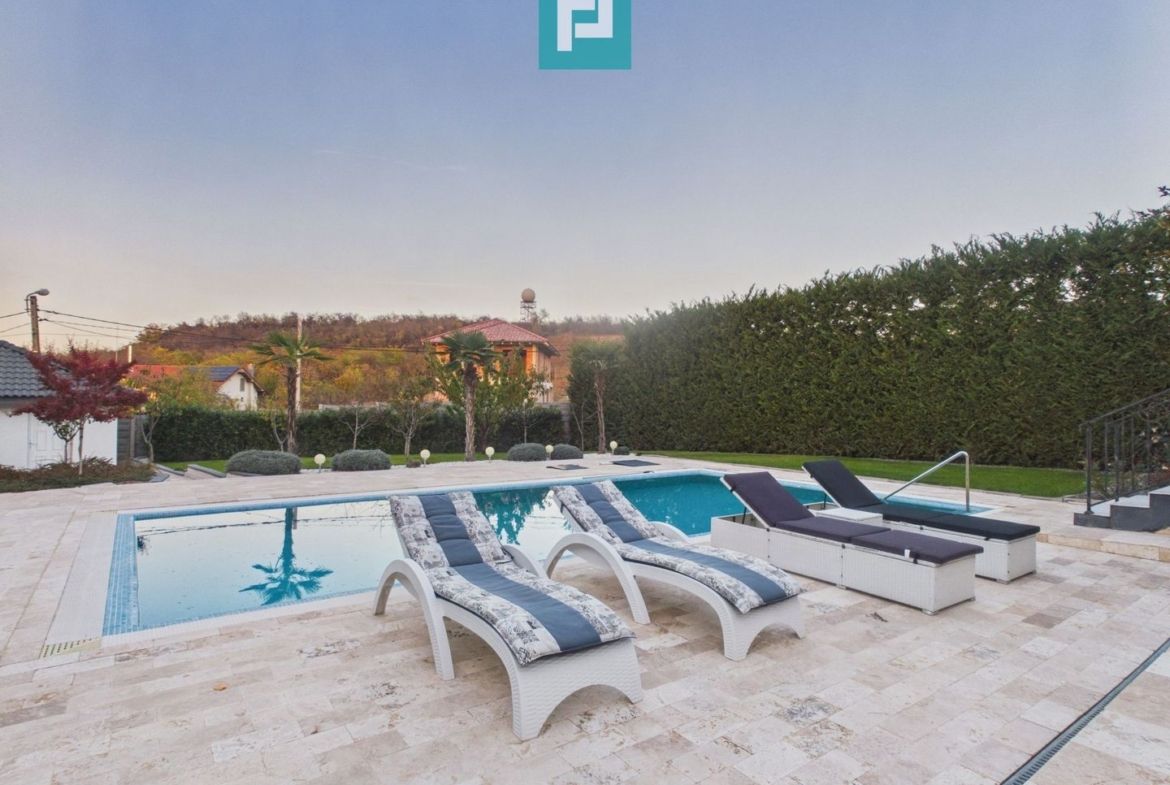 Casă de lux Oncea, piscină, 400 mp - foto 7