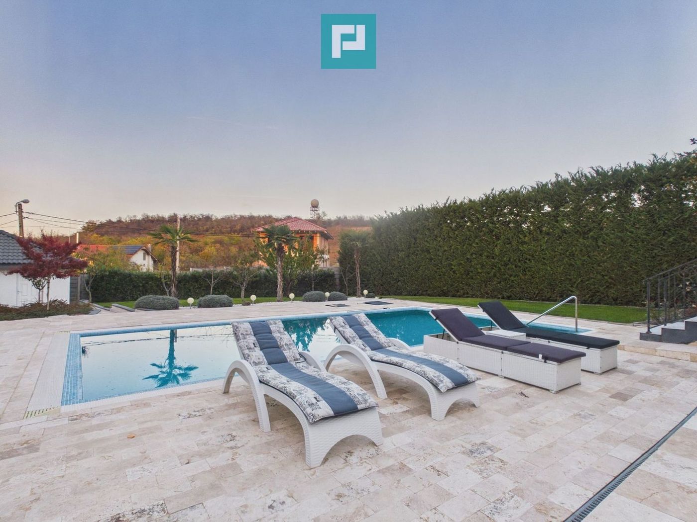 Casă de lux Oncea, piscină, 400 mp - foto 7