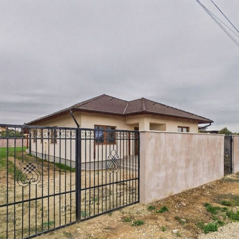 Casă Nojorid, 117 mp, teren 700 mp - Imagine principala