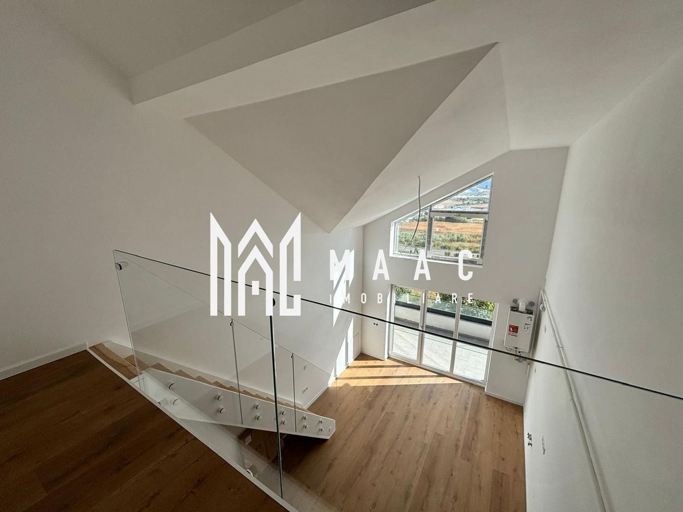 Apartament 4 camere de vânzare | Sibiu, Turnișor | 102 mp 1,364.08 € / mp - foto 4 Apartament 4 camere de vânzare | Sibiu, Turnișor | 102 mp 1,364.08 € / mp - foto 4