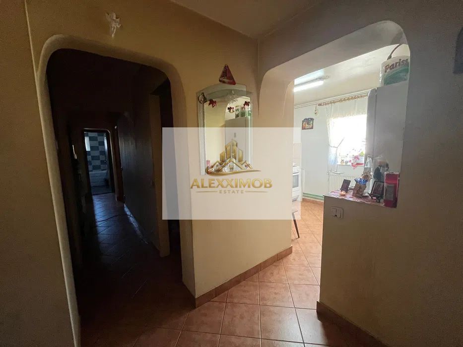 Apartament de Vanzare - 3 Camere -72 mp - Popesti Leordeni - foto 3
