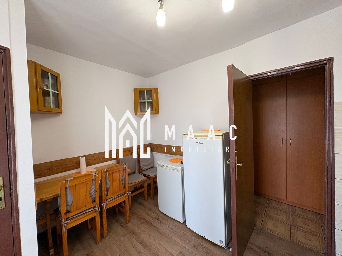Apartament cu 2 camere de închiriat Î et 1 I Strada N Iorga - foto 3 Apartament cu 2 camere de închiriat Î et 1 I Strada N Iorga - foto 3