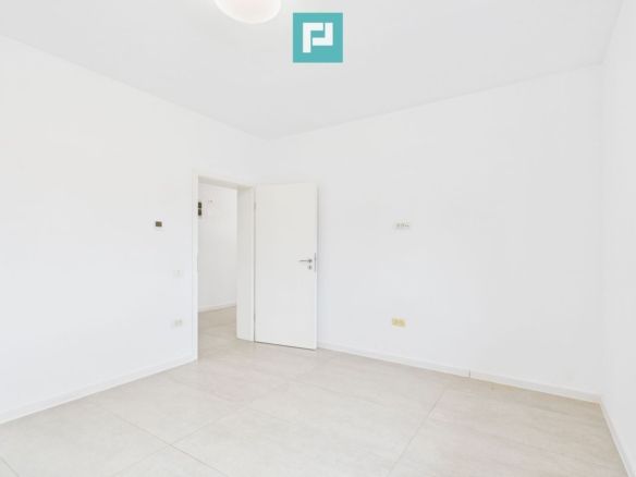 Apartament cu 2 camere, terasă generoasă – Moșnița - Imagine principala