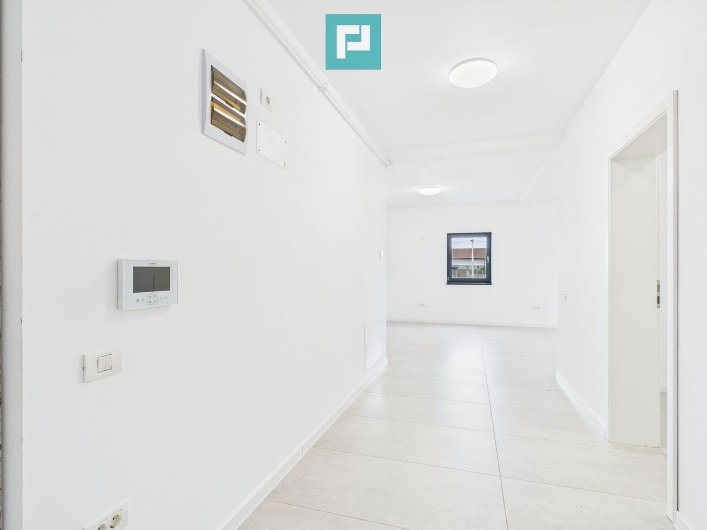 Apartament cu 2 camere, terasă generoasă – Moșnița - foto 2 Apartament cu 2 camere, terasă generoasă – Moșnița - foto 2