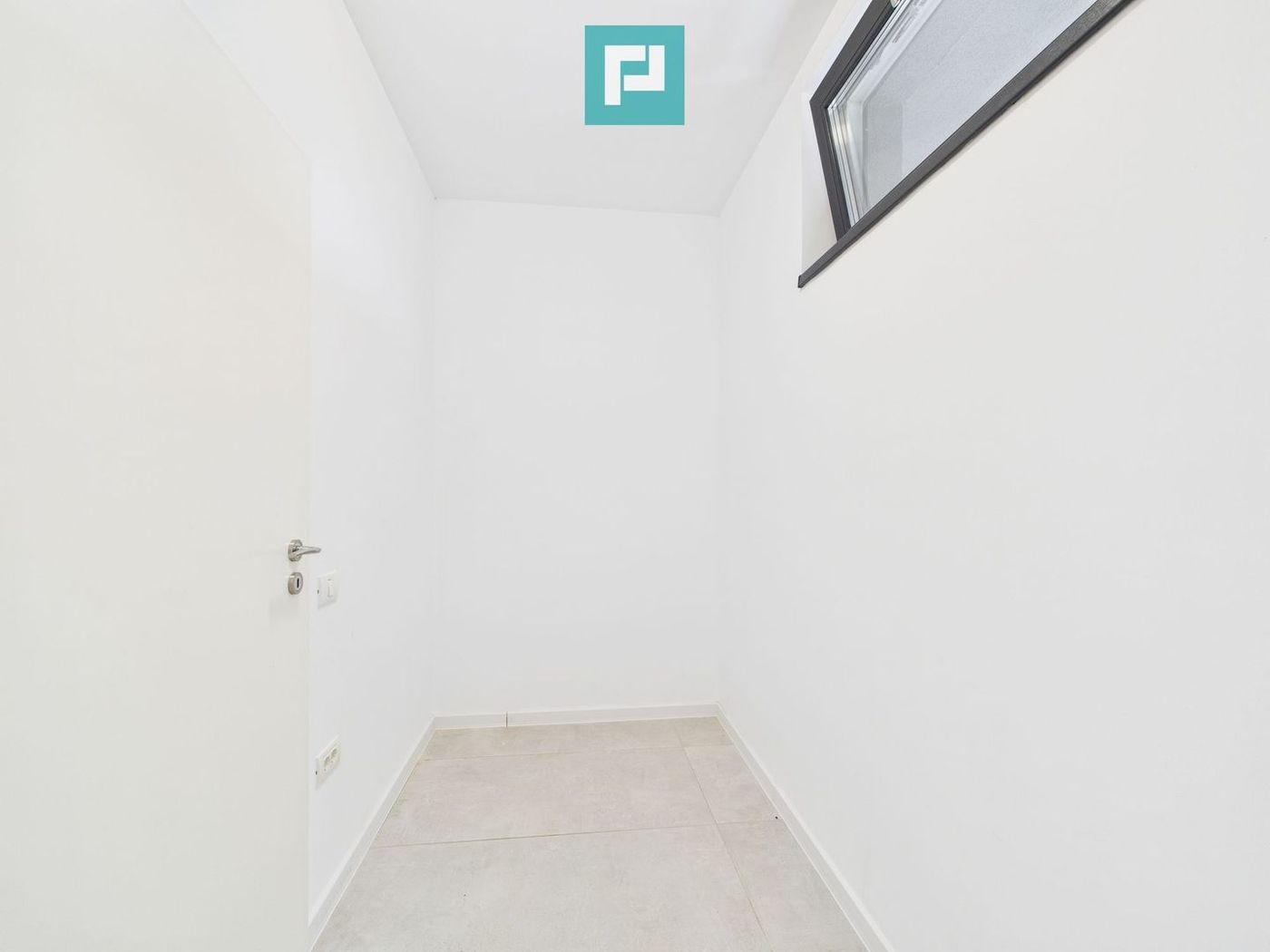 Apartament cu 2 camere, terasă generoasă – Moșnița - foto 4 Apartament cu 2 camere, terasă generoasă – Moșnița - foto 4
