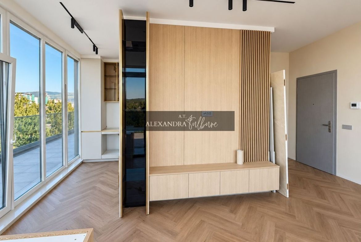 Apartament 3 camere, 3 bai, 84 mp+ terasa 71 mp, garaj - foto 6