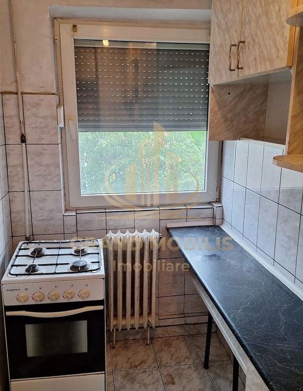 Apartament 2 camere, 33,5 mp + balcon, etaj 4/4, Șagului – Piața Doina - foto 4