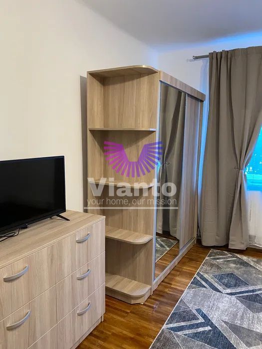 Garsoniera centru Sibiu aproape de Piata Mica 50mp2 - foto 5
