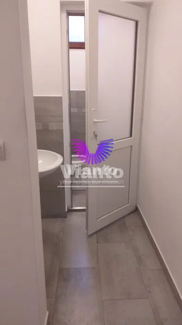 Închiriez clădire/spatiu comercial 4 etaje / Balea - foto 4