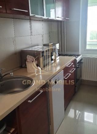 Apartament cu 2 camere, decomandat, cu balcon și boxă Torontalului - Imagine principala