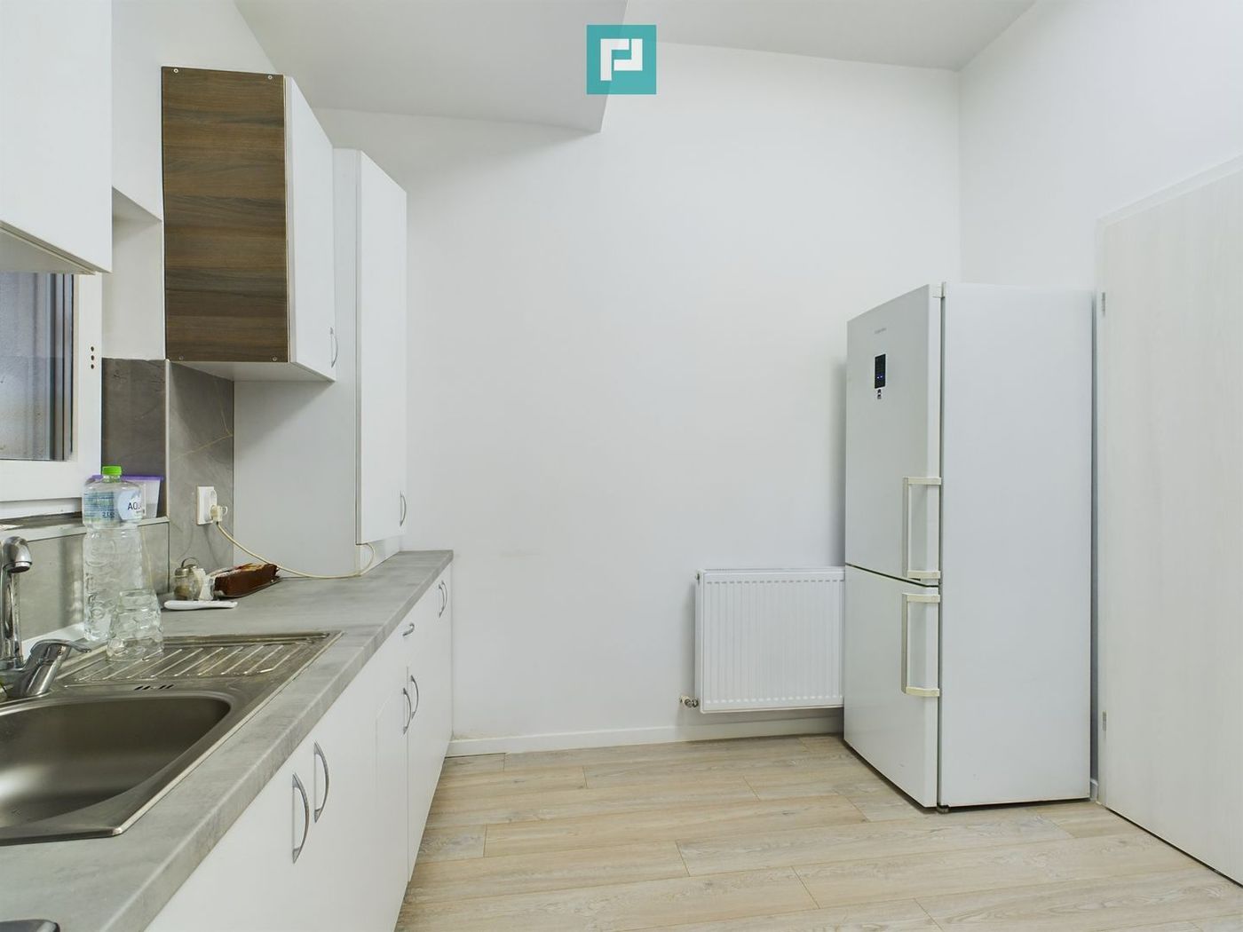 Apartament cu 8 locuri de parcare in Giroc - foto 7