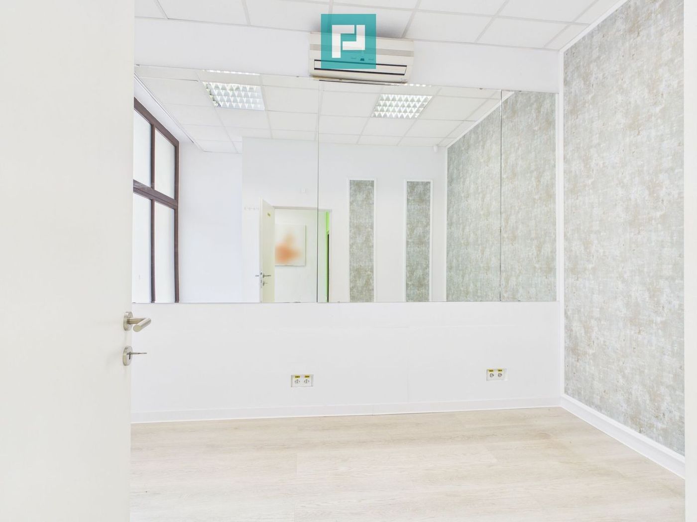 Spațiu pentru salon Simion Bărnutiu - foto 7 Spațiu pentru salon Simion Bărnutiu - foto 7