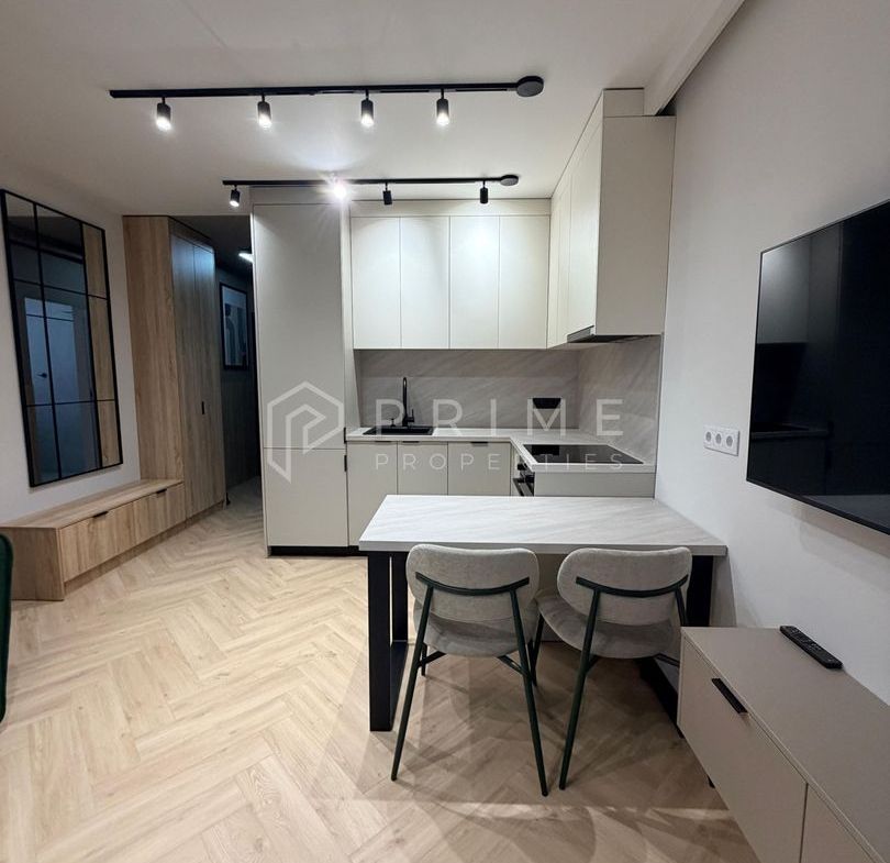 Apartament Premium cu 2 Camere , Terasă Spectaculoasa -Parcare si boxa - foto 2