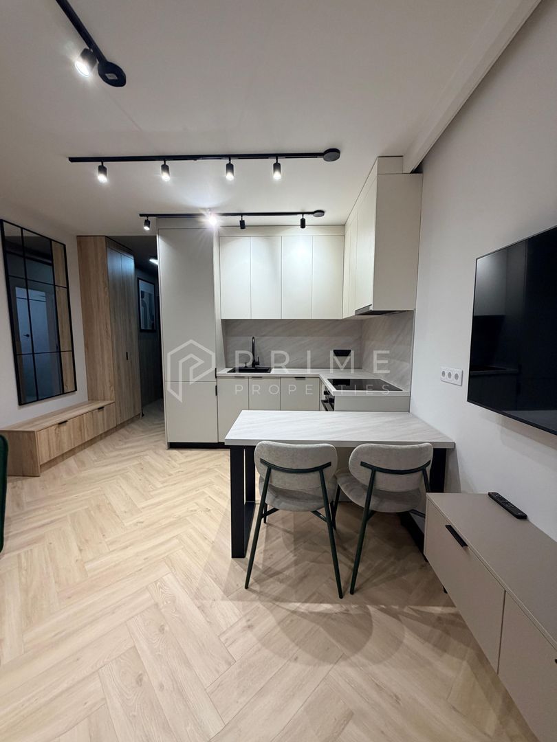 Apartament Premium cu 2 Camere , Terasă Spectaculoasa -Parcare si boxa - foto 2