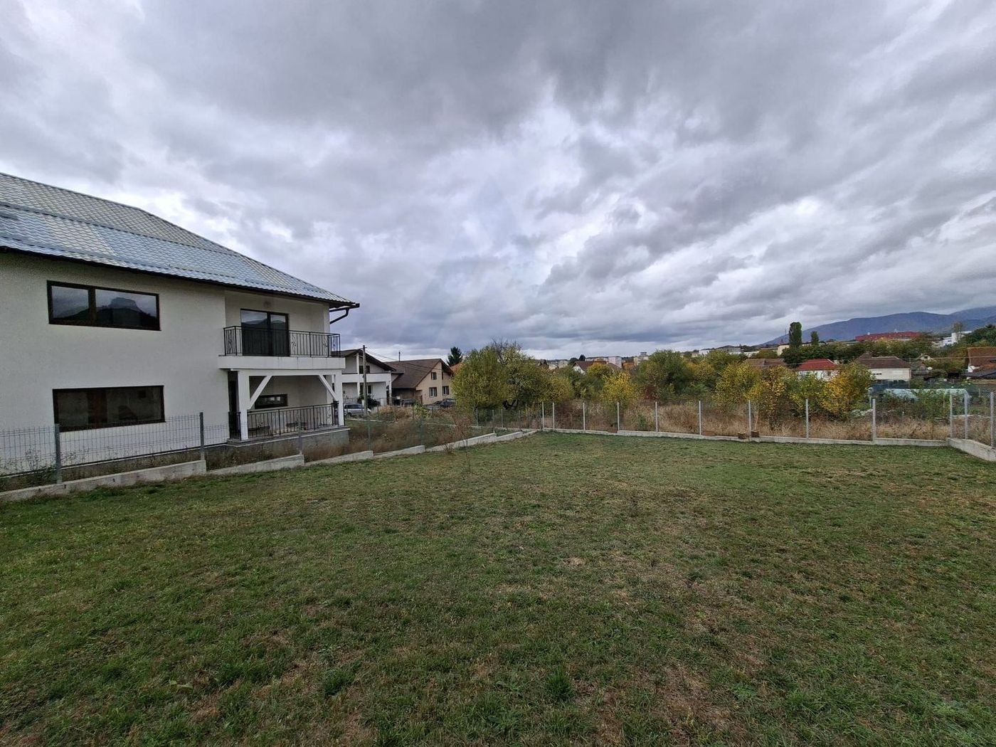 Casa individuala 198 mp utili cu teren 727 mp in Cisnadie - foto 7 Casa individuala 198 mp utili cu teren 727 mp in Cisnadie - foto 7