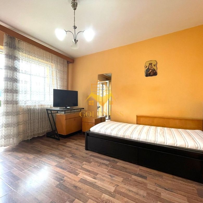 3 camere decomandate Petrom Manastur parcare,boxa,etaj intermediar! - Imagine principala
