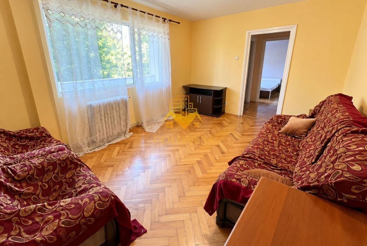 3 camere, Cartierul Gheorgheni, Politia Albac, Hotel Royal,Zona Albini - foto 3