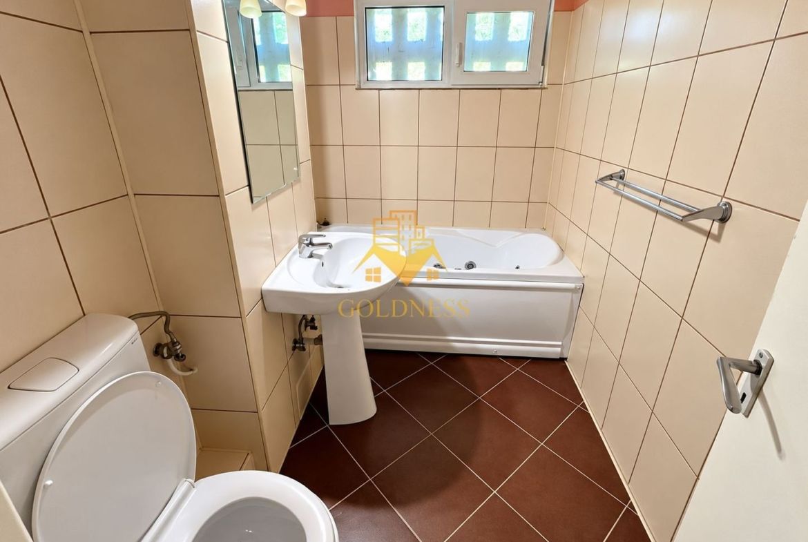 3 camere, Cartierul Gheorgheni, Politia Albac, Hotel Royal,Zona Albini - foto 6