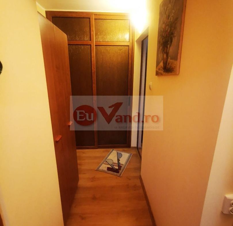 De vanzare apartament cu 3 camere Mazepa 1, BR-uri, etaj 4/10, 98.000 E - foto 8