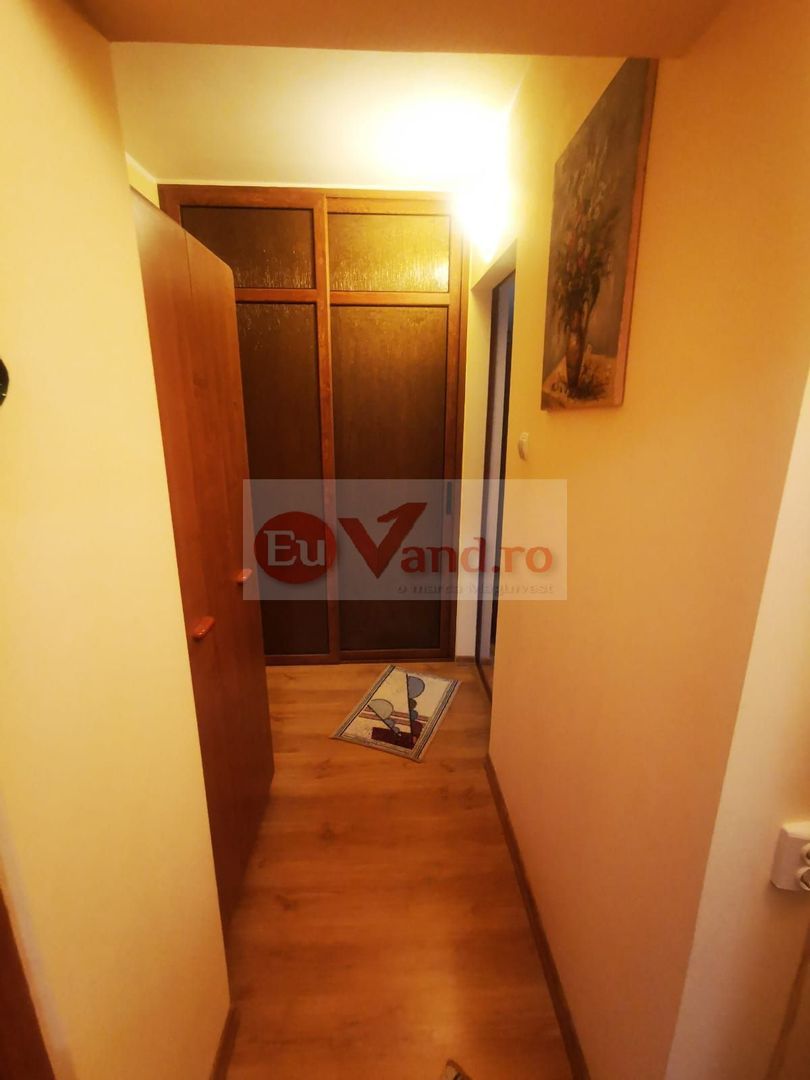 De vanzare apartament cu 3 camere Mazepa 1, BR-uri, etaj 4/10, 98.000 E - foto 8