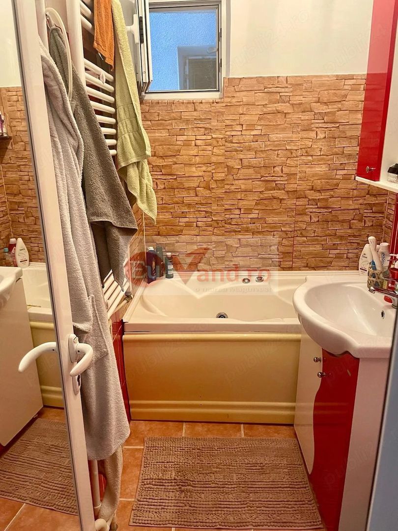 De inchiriat apartament 2 camere,Micro 21, etaj 2, 400 euro - foto 6