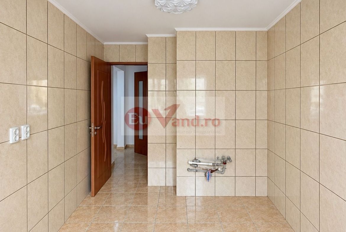 Apartament cu o camera de vanzare – Micro 40, parter, 27 mp, 33.500 E - foto 3