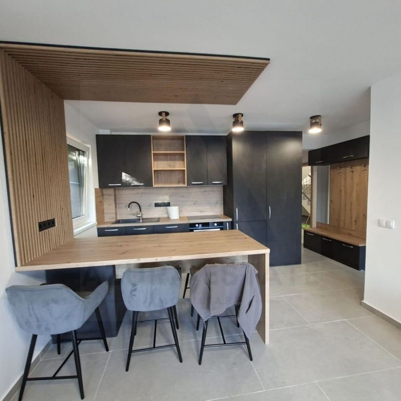 Apartament premium 49.7 mp utili 2 camere si curte 50 mp in Da Vinci - Imagine principala