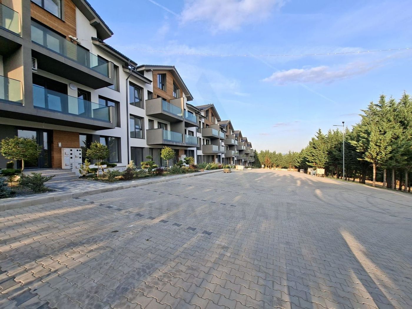 Apartament premium 49.7 mp utili 2 camere si curte 50 mp in Da Vinci - foto 6