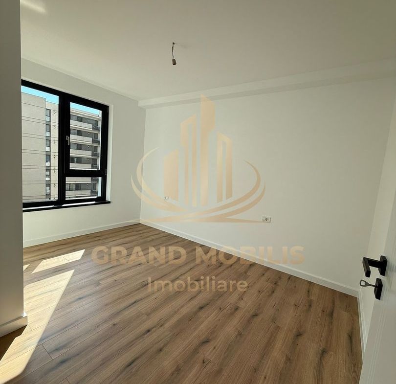 Apartament nou 2026, 3 camere, 2 băi, Sol Residence - foto 5