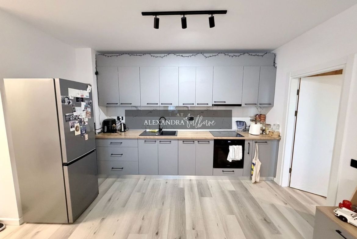 Apartament 3 camere, 62 mp, etaj intermediar, balcon. - foto 3