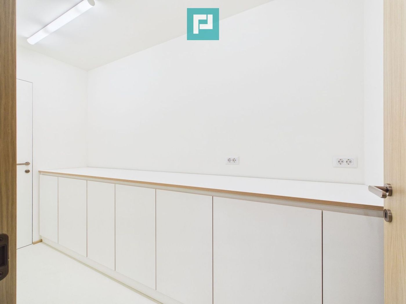 Birou 3 camere | Prima închiriere | Zona Centrală - foto 7