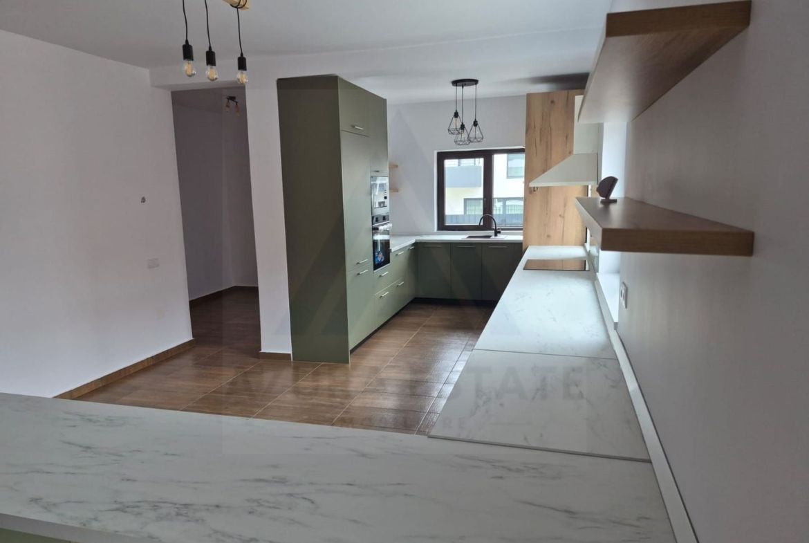 Casa moderna 114 mp utili 4 camere 2 bai si teren 240 mp in Cisnadie - foto 3