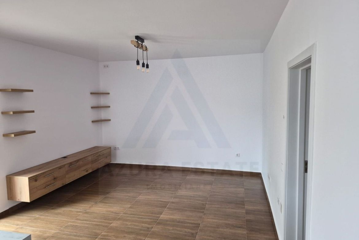 Casa moderna 114 mp utili 4 camere 2 bai si teren 240 mp in Cisnadie - foto 8