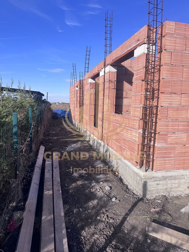Duplex Săcălaz, 85 mp utili, teren 293 mp, 3 dormitoare, terasă 21 mp - Imagine principala