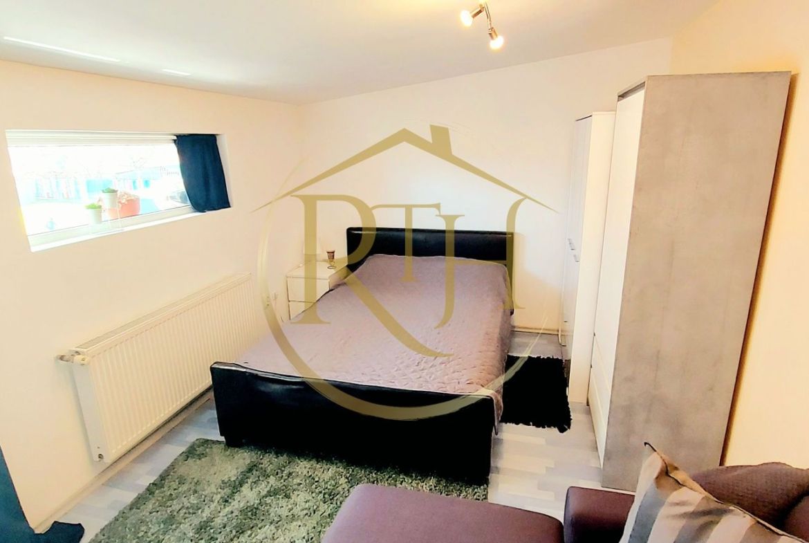 Apartament 1 cameră de închiriat, etaj 1, zona Modern, terasă proprie - foto 8