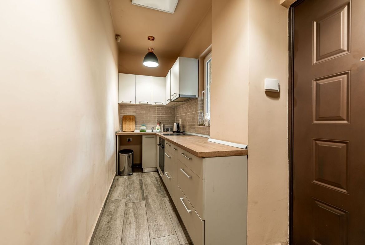 Apartament cu 2 camere vis-a-vis de Campusul Goldiș - foto 5