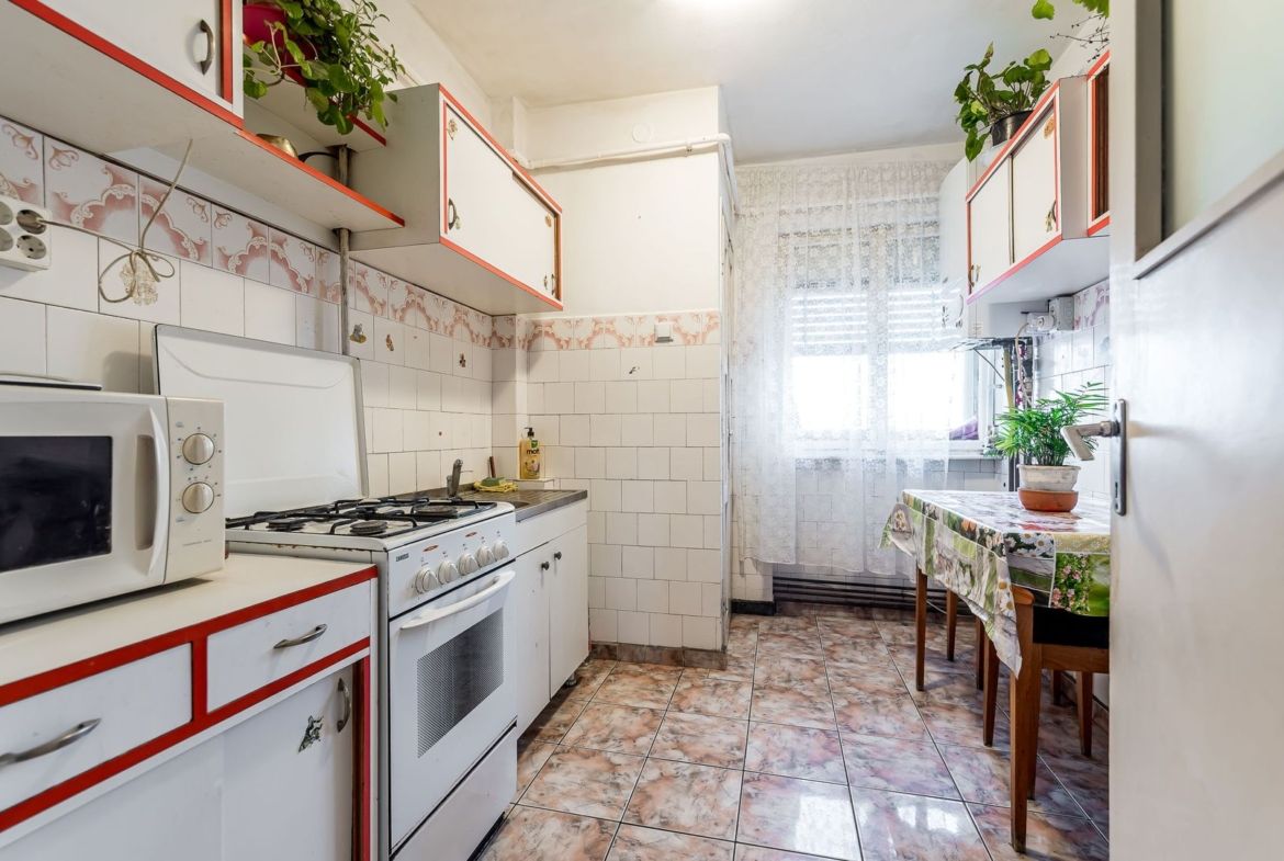 Apartament cu 4 camere decomandat cu vedere panoramica - foto 4