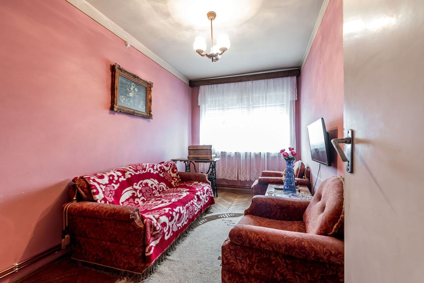Apartament cu 4 camere decomandat cu vedere panoramica - foto 7